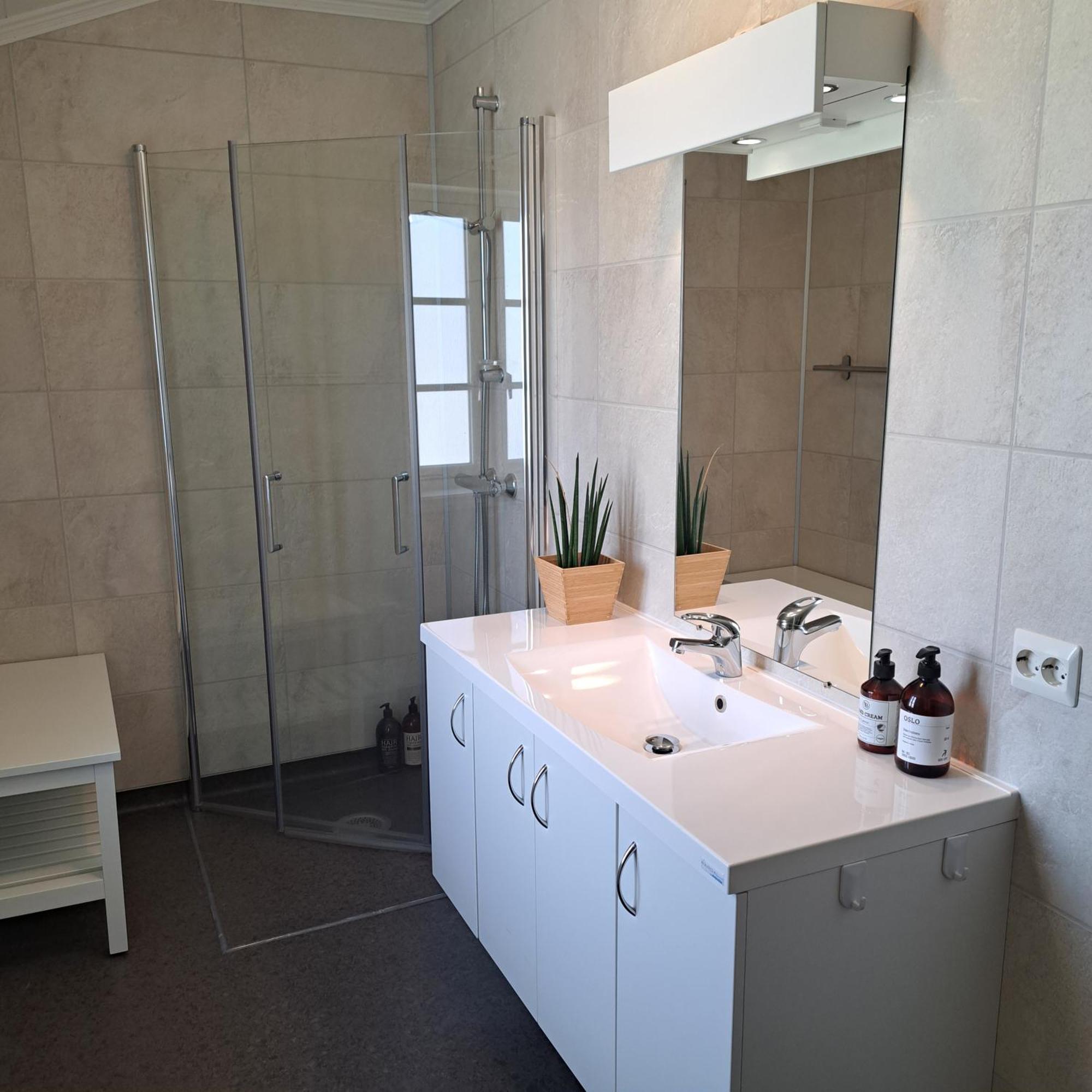 Trygheim Feriehus Bud Zewnętrze zdjęcie